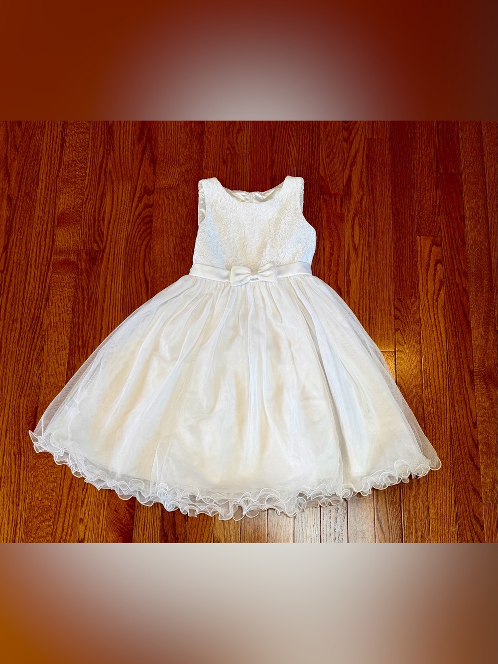 Girls Size 8 American Princess White Lace Bodice Tulle Dress with Bow